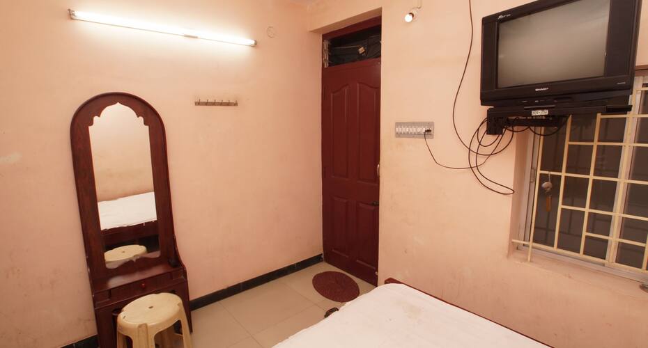 Sri Alamelu Lodge, Coimbatore 3